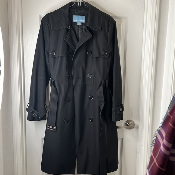 Nine West Women’s Classic MIDI Length Trench Coat. Black Size Medium.